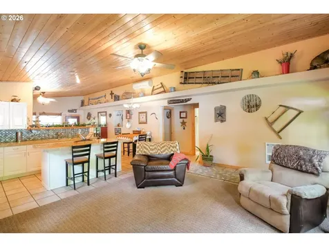132 Cougar Creek Road Oakland OR 97462