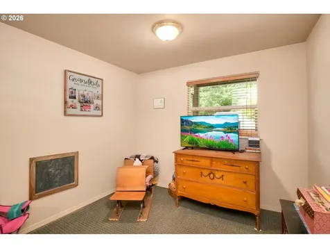 132 Cougar Creek Road Oakland OR 97462