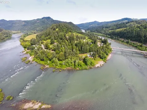 132 Cougar Creek Road Oakland OR 97462