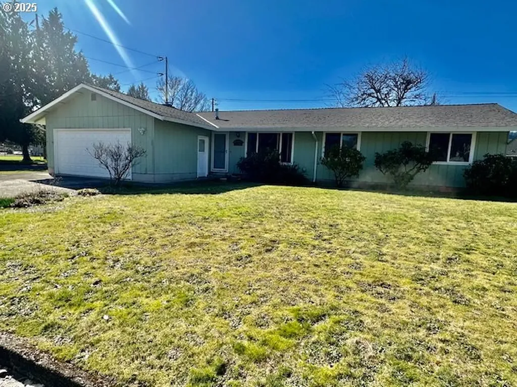 52595 NE Sawyer Street Scappoose OR 97056