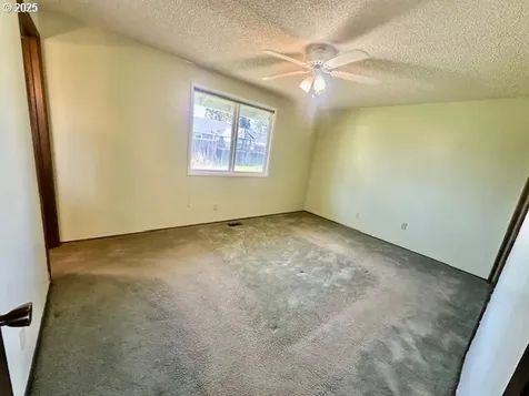 52595 NE Sawyer Street Scappoose OR 97056