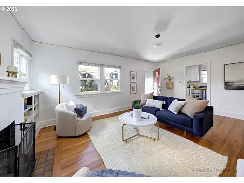 2416 NE 32nd Court Portland OR 97212