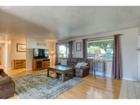 2120 NW Despain Avenue Pendleton OR 97801