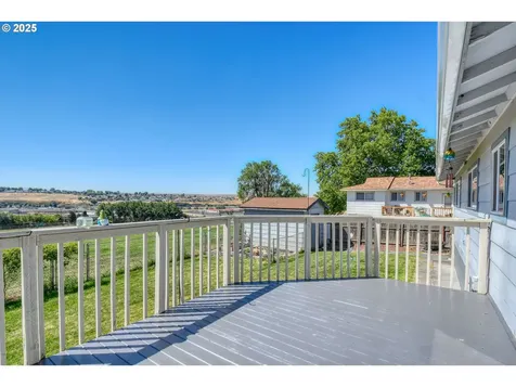 2120 NW Despain Avenue Pendleton OR 97801