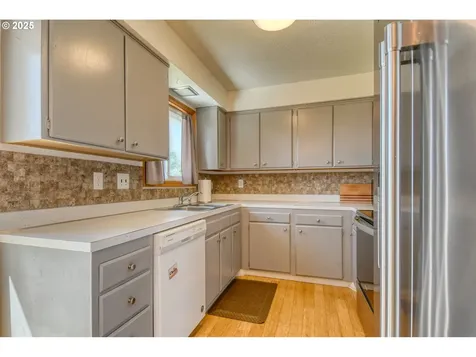 2120 NW Despain Avenue Pendleton OR 97801