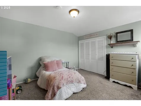 1858 5th Street Astoria OR 97103