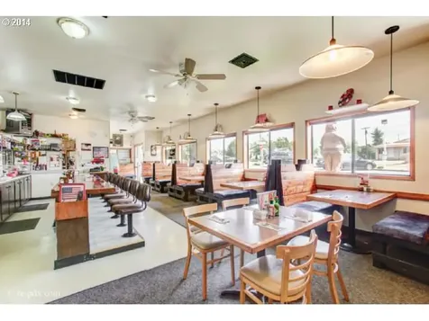 176 W 3rd Street Lafayette OR 97127