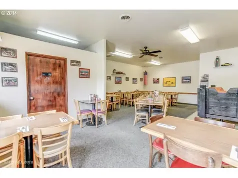 176 W 3rd Street Lafayette OR 97127