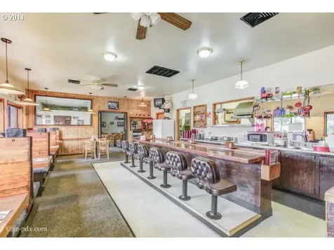 176 W 3rd Street Lafayette OR 97127