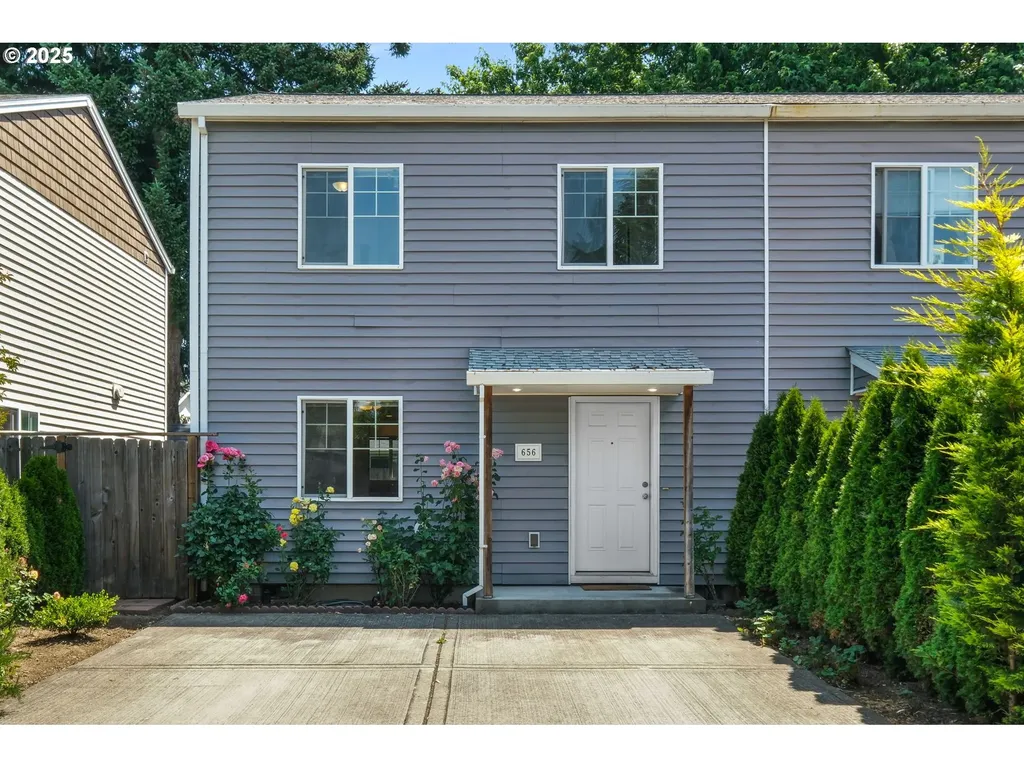 656 SE Brauner Place Hillsboro OR 97123