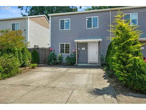 656 SE Brauner Place Hillsboro OR 97123