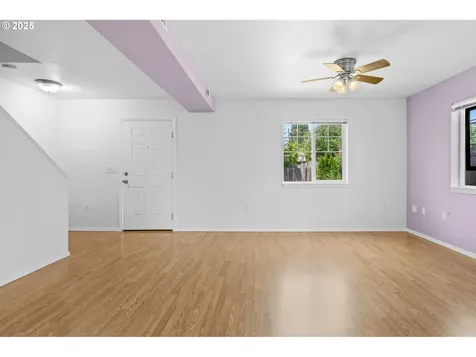 656 SE Brauner Place Hillsboro OR 97123