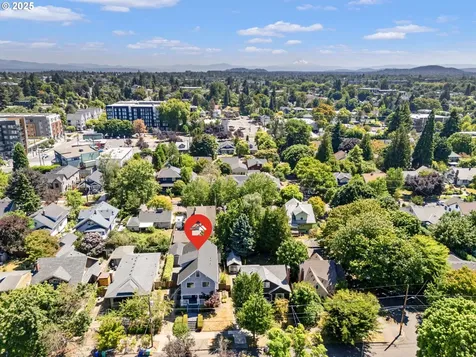 4126 N Colonial Avenue Portland OR 97217