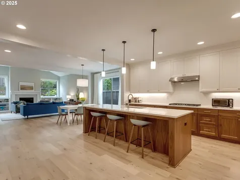4057 Heron Drive West Linn OR 97068