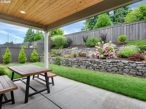 4057 Heron Drive West Linn OR 97068