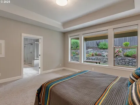 4057 Heron Drive West Linn OR 97068