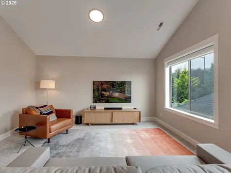 4057 Heron Drive West Linn OR 97068