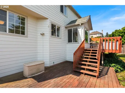 18148 SW Fallatin Loop Beaverton OR 97007