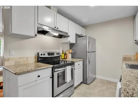 13295 SW Oakwood Street Beaverton OR 97005