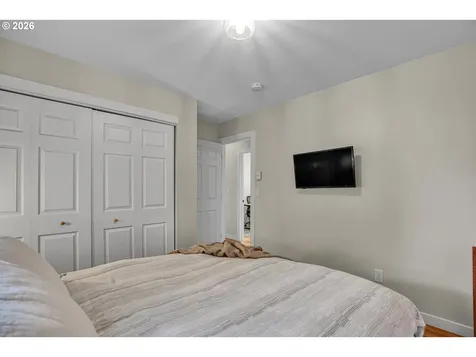13295 SW Oakwood Street Beaverton OR 97005