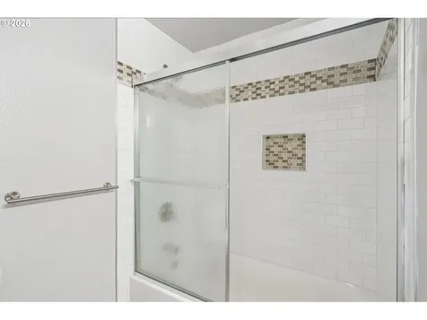 11037 SW 61st Avenue Portland OR 97219