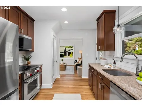 3126 NE 31st Avenue Portland OR 97212