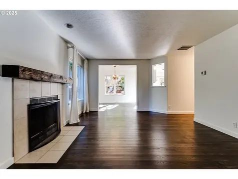 2615 Moon Mountain Drive Eugene OR 97403