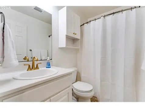2615 Moon Mountain Drive Eugene OR 97403