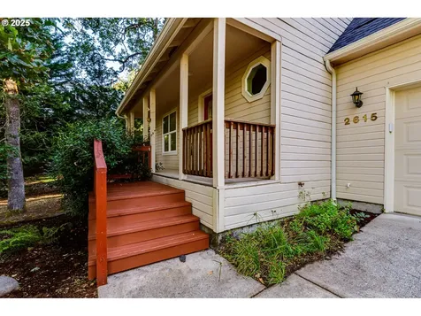 2615 Moon Mountain Drive Eugene OR 97403
