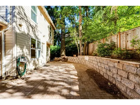 2615 Moon Mountain Drive Eugene OR 97403