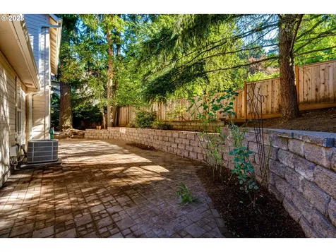2615 Moon Mountain Drive Eugene OR 97403