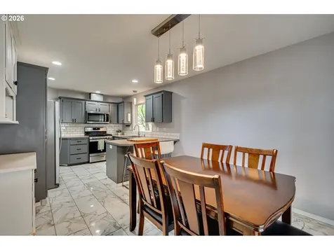 1978 Meadowood Loop Woodland WA 98674