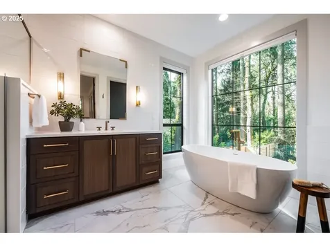 850 York Road Lake Oswego OR 97034