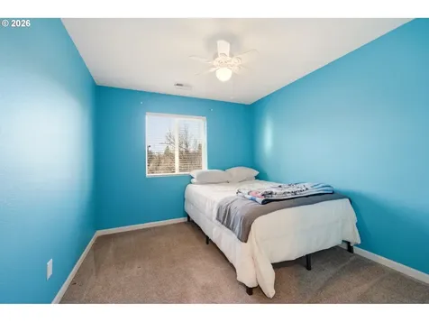 19437 Provisioner Court Oregon City OR 97045