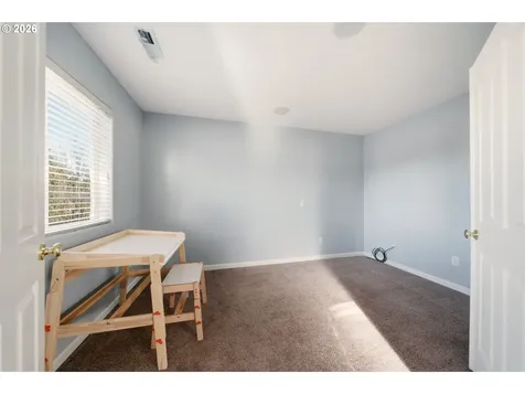 19437 Provisioner Court Oregon City OR 97045