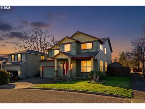 19437 Provisioner Court Oregon City OR 97045