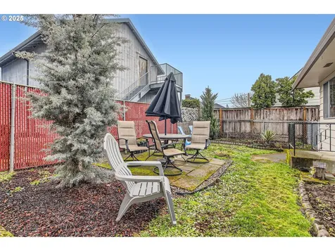 704 E 29th Street Vancouver WA 98663