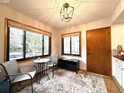 704 E 29th Street Vancouver WA 98663