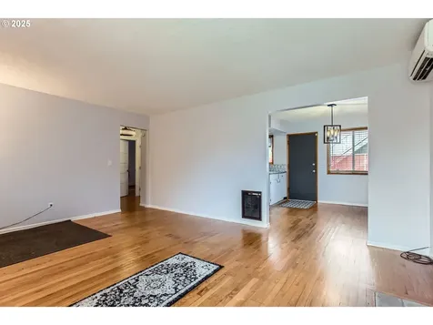 704 E 29th Street Vancouver WA 98663