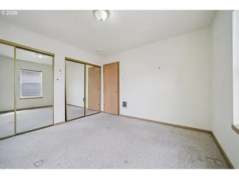7633 N Drummond Avenue Portland OR 97217