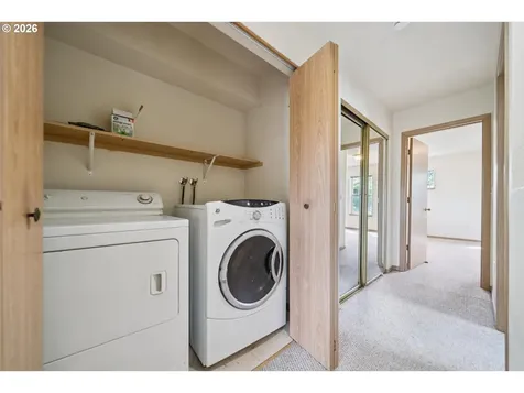 7633 N Drummond Avenue Portland OR 97217