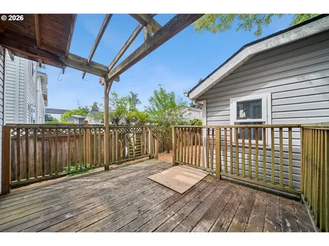 7633 N Drummond Avenue Portland OR 97217