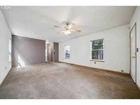7633 N Drummond Avenue Portland OR 97217