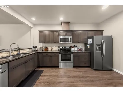 10907 NE 44th Street Vancouver WA 98682
