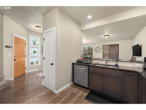 10907 NE 44th Street Vancouver WA 98682
