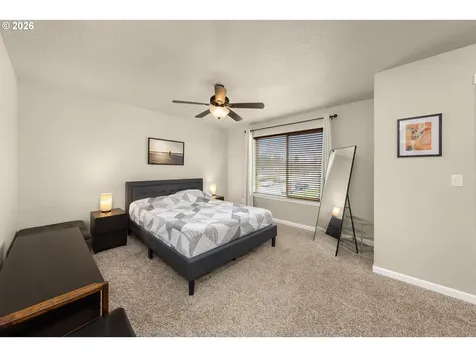 10907 NE 44th Street Vancouver WA 98682