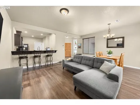 10907 NE 44th Street Vancouver WA 98682