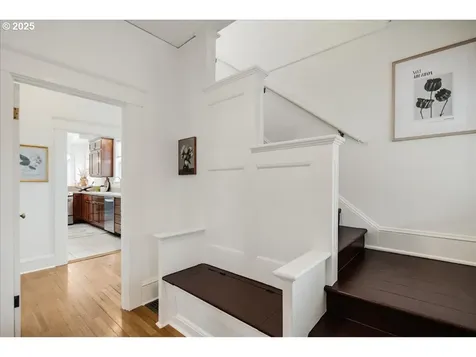 1106 SE 50th Avenue Portland OR 97215