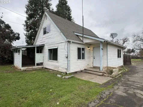 734 Alder Street Medford OR 97501