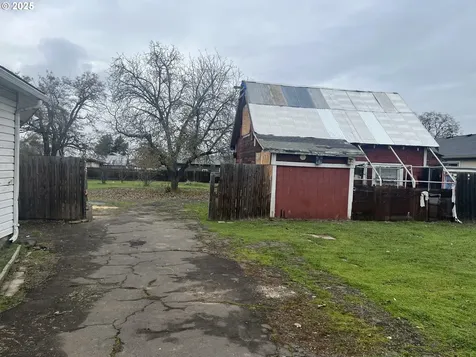 734 Alder Street Medford OR 97501